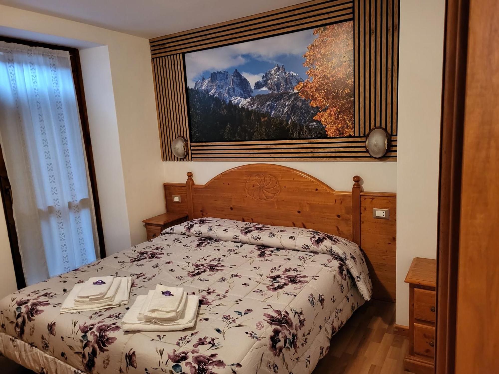 Albergo Meuble Tarandan فورني دي سوبرا المظهر الخارجي الصورة