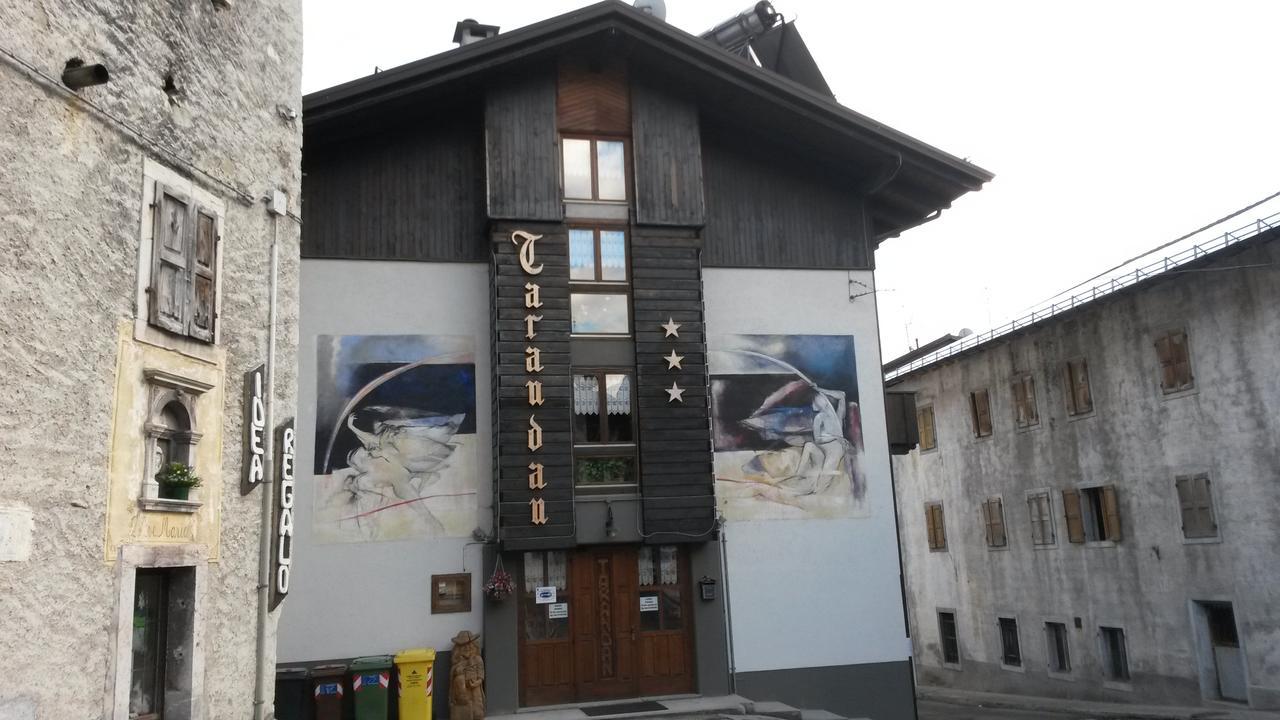 Albergo Meuble Tarandan فورني دي سوبرا المظهر الخارجي الصورة