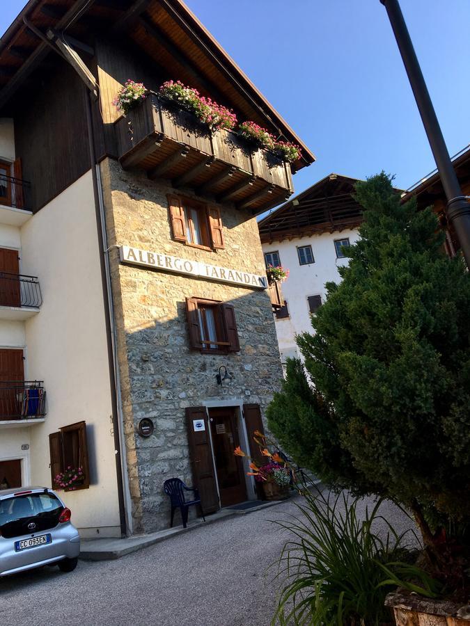 Albergo Meuble Tarandan فورني دي سوبرا المظهر الخارجي الصورة